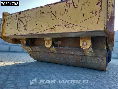 Compactador monocilíndrico 2017 Caterpillar CS76 B A/C (9)