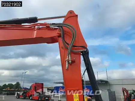 Mini excavators 2021 Kubota KX080-4 (11)