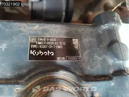 Mini excavators 2021 Kubota KX080-4 (24)