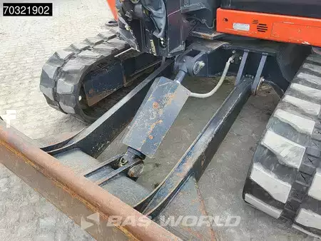 Mini excavators 2021 Kubota KX080-4 (30)