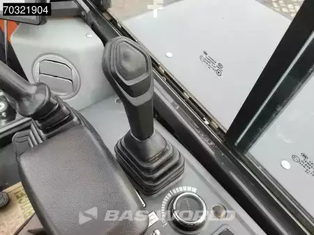 mini escavadeira 2024 DEVELON DX62 R-7 A/C (34)
