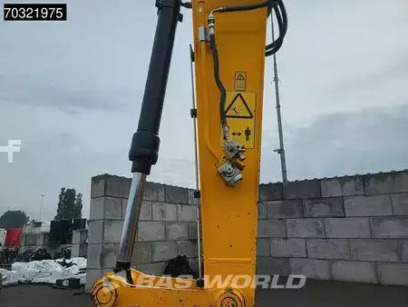 Pelles sur chenilles 2023 JCB 140X L SV (13)