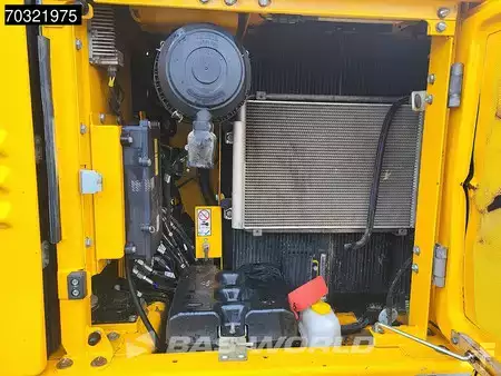 Pelles sur chenilles 2023 JCB 140X L SV (23)