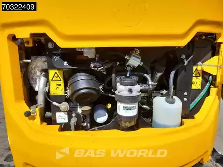 Minibagry 2021 JCB 18Z-1 (27)