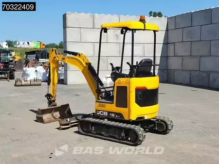 Minibagry 2021 JCB 18Z-1 (3)