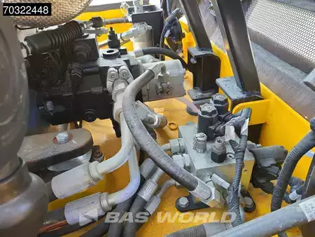 Asphalt compactors (tandem) 2024 JCB CT430-140 (21)