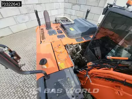 Koparki kołowe 2016 Hitachi ZX140W -5B (16)