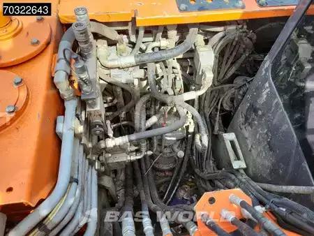 Koparki kołowe 2016 Hitachi ZX140W -5B (19)