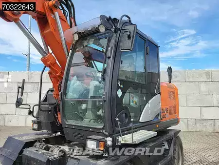 Koparki kołowe 2016 Hitachi ZX140W -5B (25)