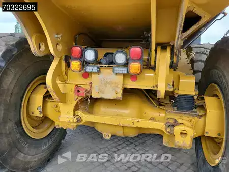 Knikdumpers 2019 Caterpillar 745 -04A Tail gate (19)