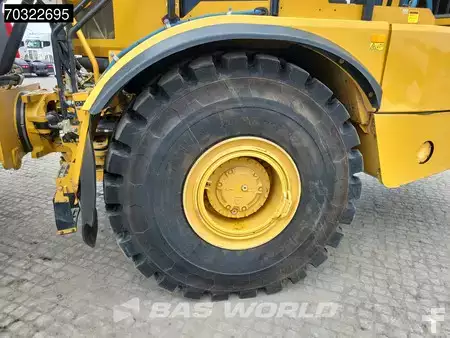 Knikdumpers 2019 Caterpillar 745 -04A Tail gate (28)