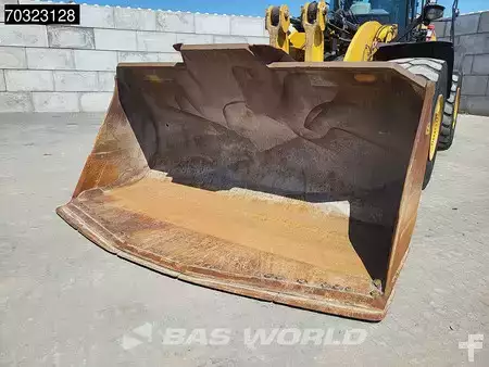 Carregadeira de rodas 2019 Caterpillar 982 M (12)
