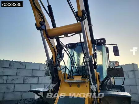 Ładowarki kołowe 2020 Liebherr L538 Quick Coupler (12)