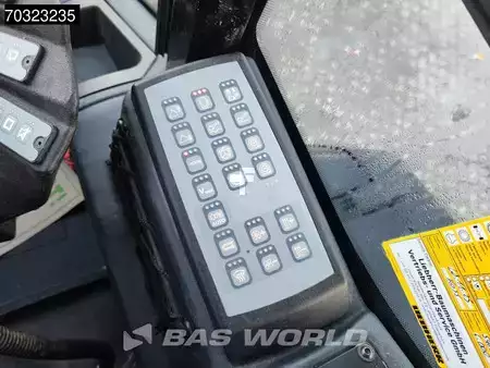 Ładowarki kołowe 2020 Liebherr L538 Quick Coupler (40)