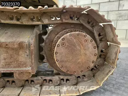Beltegraver 2018 Caterpillar 335 FL CR (35)