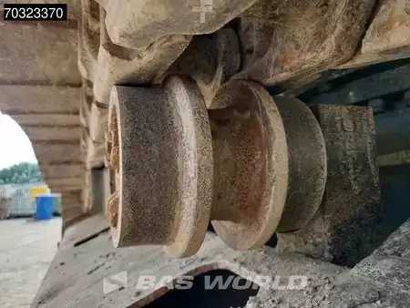 Beltegraver 2018 Caterpillar 335 FL CR (36)