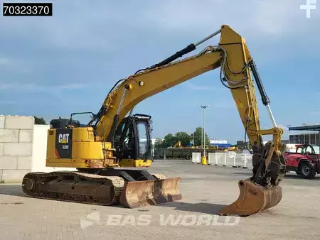 Beltegraver 2018 Caterpillar 335 FL CR (7)