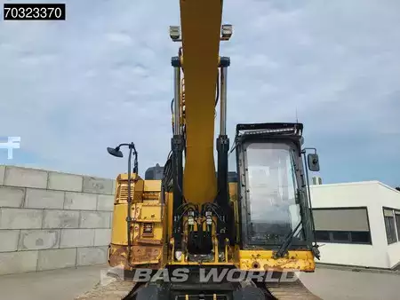 Beltegraver 2018 Caterpillar 335 FL CR (8)