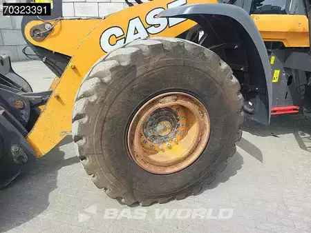Radlader 2021 Case 821 G (26)