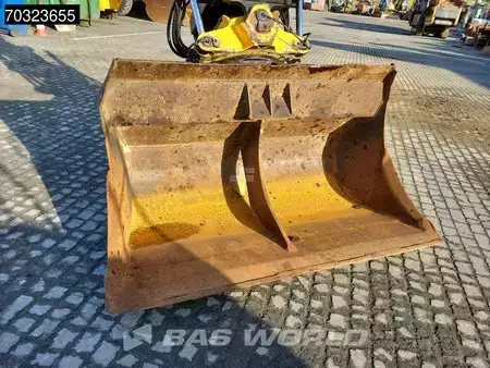 Rupsgraafmachines 2017 Liebherr R926 LC Engcon (15)