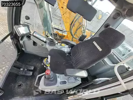 Rupsgraafmachines 2017 Liebherr R926 LC Engcon (33)