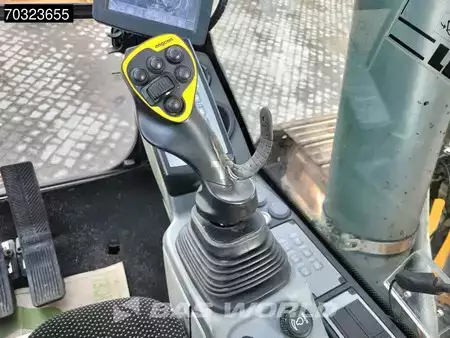 Rupsgraafmachines 2017 Liebherr R926 LC Engcon (34)