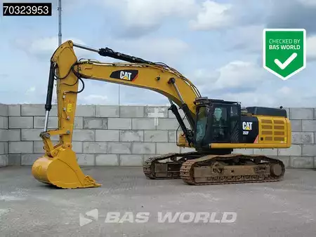 Hydraulic Excavators 2018 Caterpillar 352 F New Bucket (1)