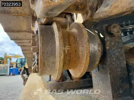 Hydraulic Excavators 2018 Caterpillar 352 F New Bucket (20)
