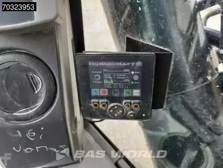 Hydraulic Excavators 2018 Caterpillar 352 F New Bucket (37)