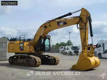 Hydraulic Excavators 2018 Caterpillar 352 F New Bucket (7)