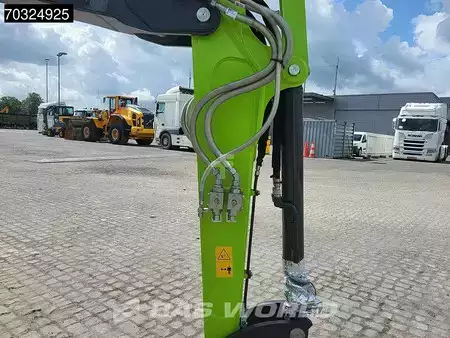 Minigraafmachines 2025 Zoomlion ZE55 GU KUBOTA ENGINE - CE CERTIFIED (11)