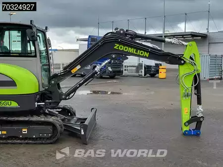 Minigraafmachines 2025 Zoomlion ZE55 GU KUBOTA ENGINE - CE CERTIFIED (9)