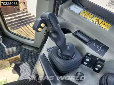 Bulldozere 2009 Caterpillar D6 T LGP (32)