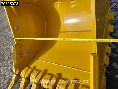 Korečková rýpadla 2026 Caterpillar 324 (13)