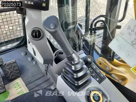 Korečková rýpadla 2026 Caterpillar 324 (32)