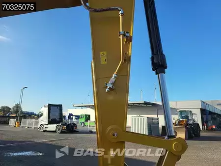 Korečková rýpadla 2026 Caterpillar 324 (13)