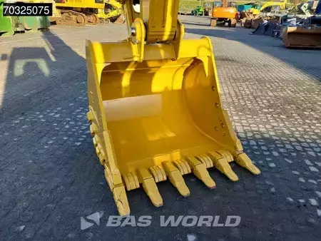 Korečková rýpadla 2026 Caterpillar 324 (14)