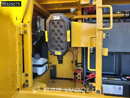 Korečková rýpadla 2026 Caterpillar 324 (23)