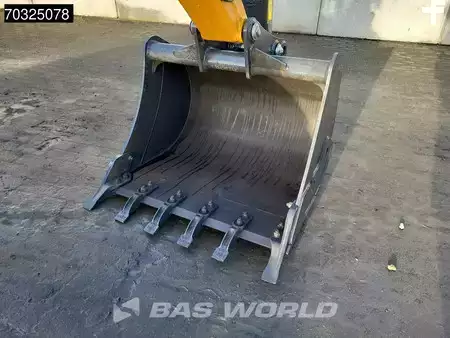 Rigid Backhoe Loader 2026 Case 851 NX A/C - 4WD - Central Pivot (20)