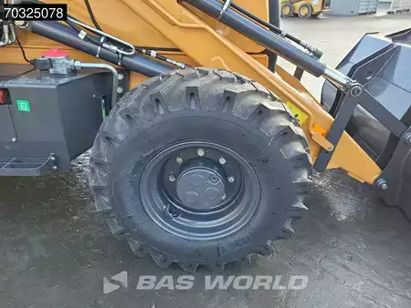 Rigid Backhoe Loader 2026 Case 851 NX A/C - 4WD - Central Pivot (40)