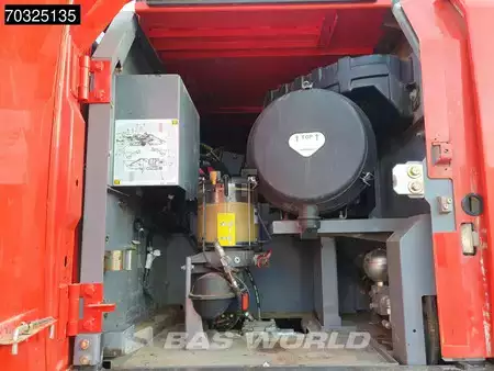 Escavadora de rastos 2016 Hitachi ZX300 LCN -6 Narrow (23)