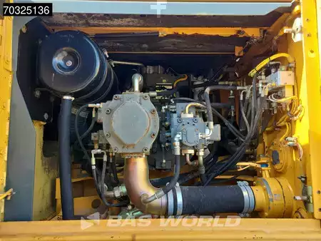 Beltegraver 2001 Liebherr R944 UHD - Extendable Undercarriage (28)