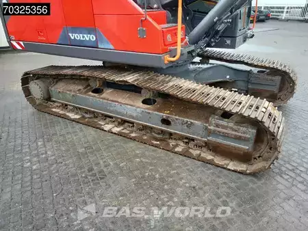 Escavadora de rastos 2019 Volvo EC300 E NL (23)