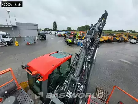 Escavadora de rastos 2019 Volvo EC300 E NL (27)