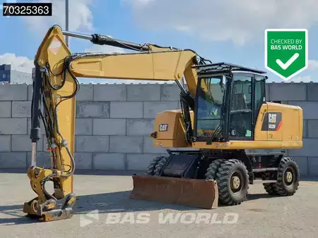 Mobilní bagry 2015 Caterpillar M320 F (1)