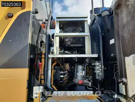 Mobilní bagry 2015 Caterpillar M320 F (22)