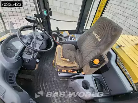 Carregadeira de rodas 2016 Komatsu WA320-6 (35)