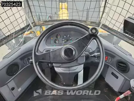 Carregadeira de rodas 2016 Komatsu WA320-6 (40)