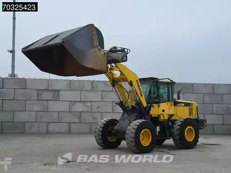 Carregadeira de rodas 2016 Komatsu WA320-6 (5)