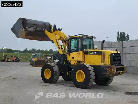 Carregadeira de rodas 2016 Komatsu WA320-6 (7)
